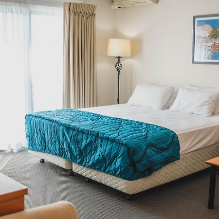Heritage Cairns Hotel מראה חיצוני תמונה