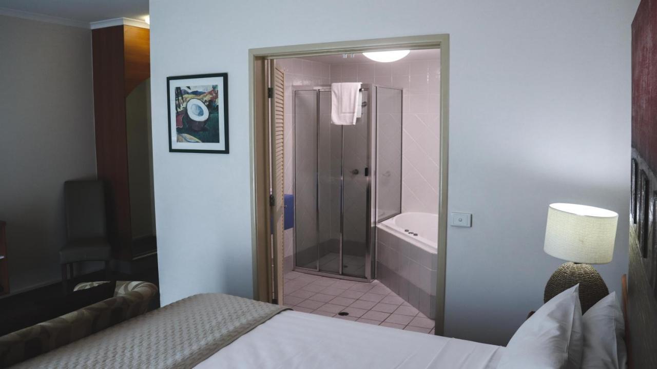 Heritage Cairns Hotel מראה חיצוני תמונה