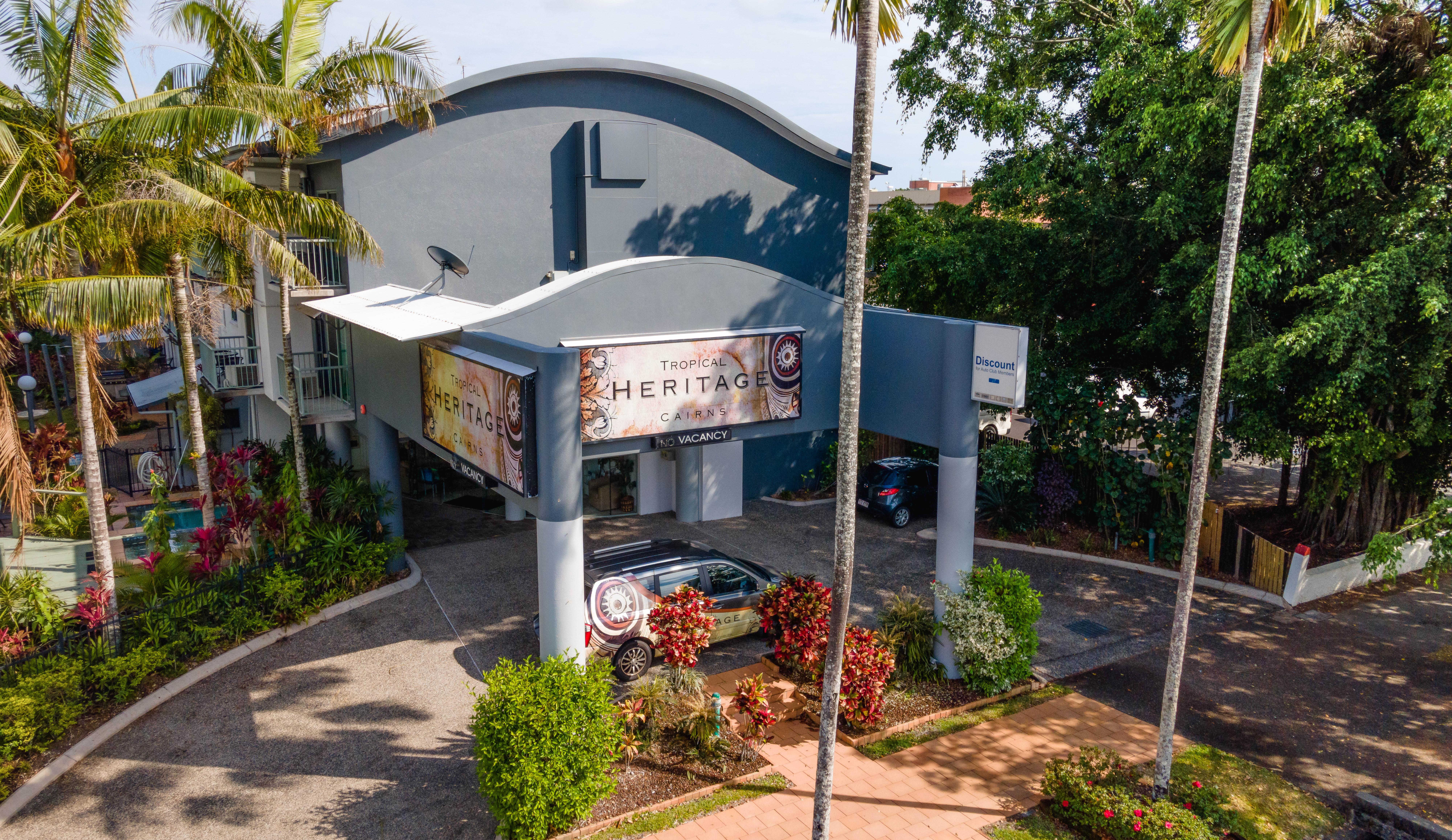 Heritage Cairns Hotel מראה חיצוני תמונה