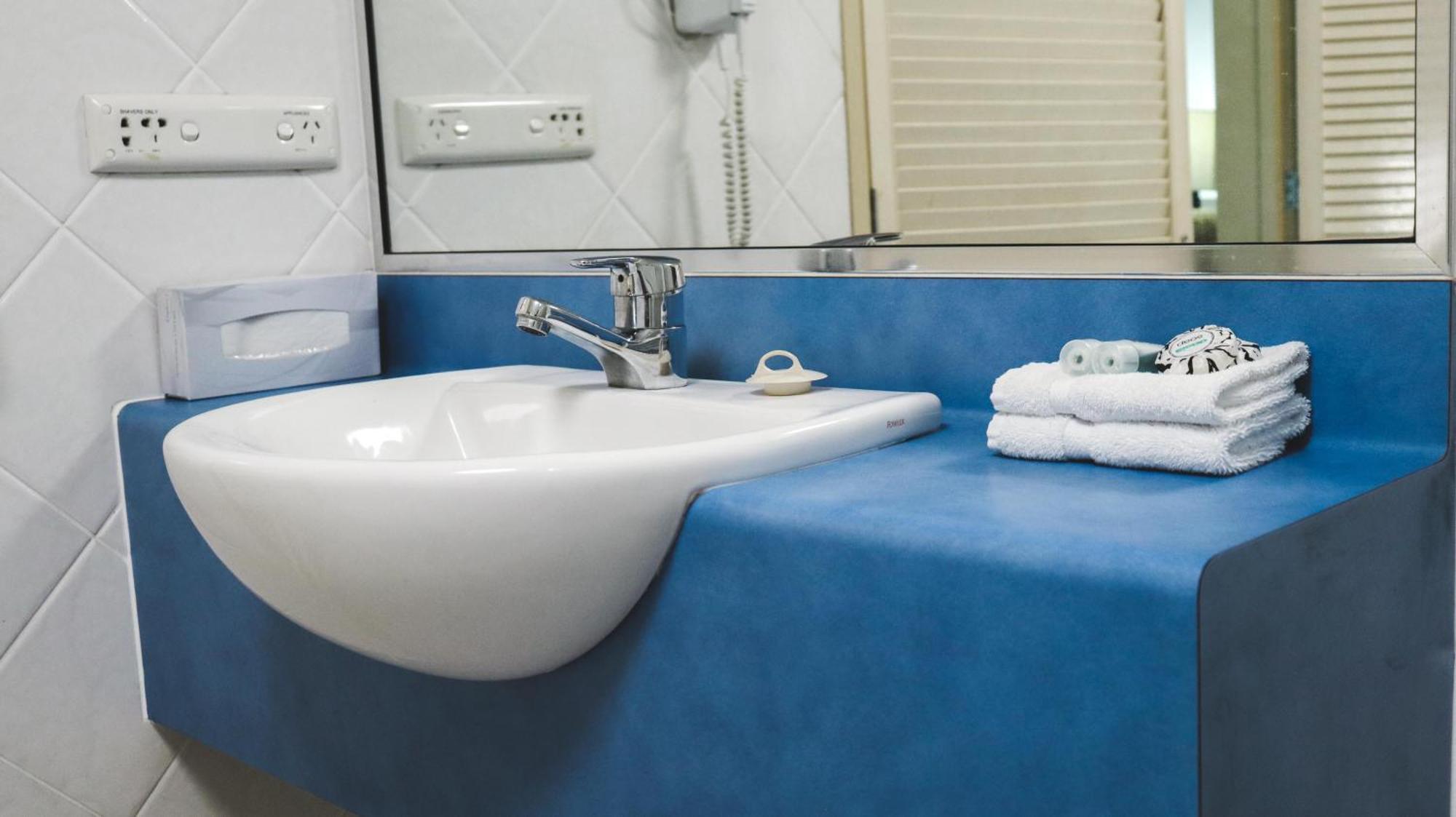 Heritage Cairns Hotel חדר תמונה